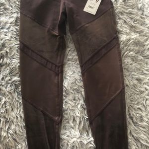 High-Waist Luxe Sheila Legging
